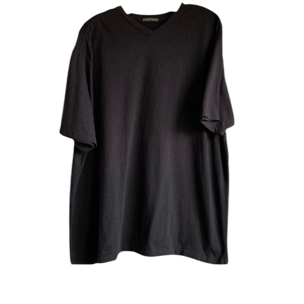 Men tee shirt Lord and Taylor Casual Classics V Neck short sleeve tee. XXL
